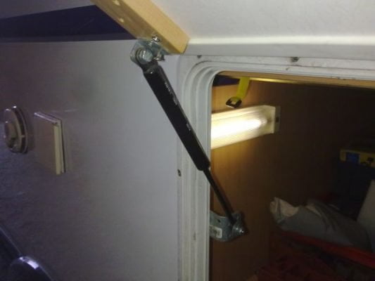 gasdruckfeder wohnwagen