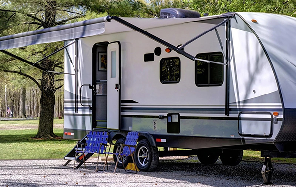 gas struts for camper shell
